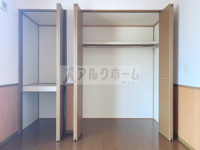 サニーコートC棟の収納