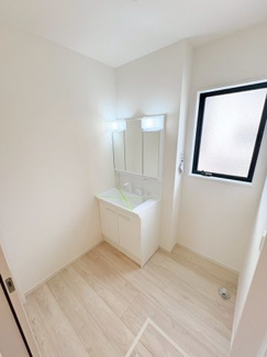 【洗面所】 | 狭山市柏原　新築分譲　西武新宿線『狭山市駅』バス17分　【柏原小学区】