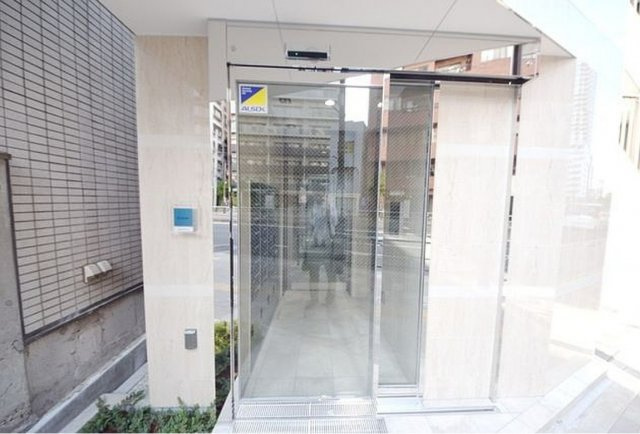 【エントランス】