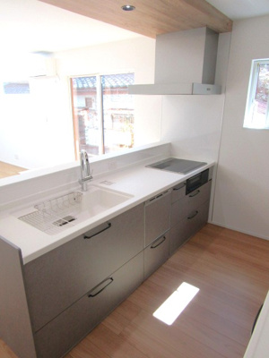 【キッチン】 | 【ZEH水準住宅】甲府市東光寺3丁目A棟 | きれいなキッチンです