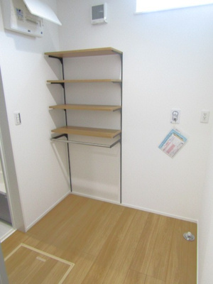 【脱衣所】 | 【ZEH水準住宅】甲府市東光寺3丁目A棟 | 脱衣所