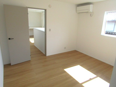 【洋室】 | 【ZEH水準住宅】甲府市東光寺3丁目A棟 | 洋室です