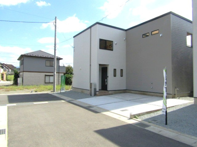 【駐車場】 | 【ZEH水準住宅】甲府市東光寺3丁目A棟 | 駐車場の用意があります