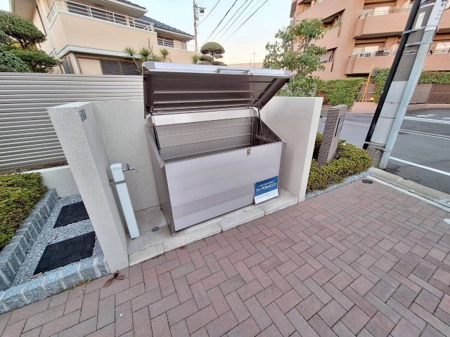 グランドール東水元のその他共用部分|専用ゴミ捨て場