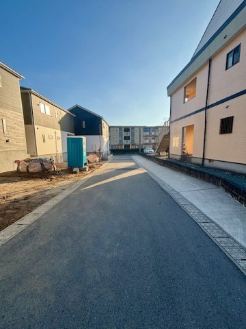 筑後市蔵数　第2　3号棟の前面道路含む現地写真