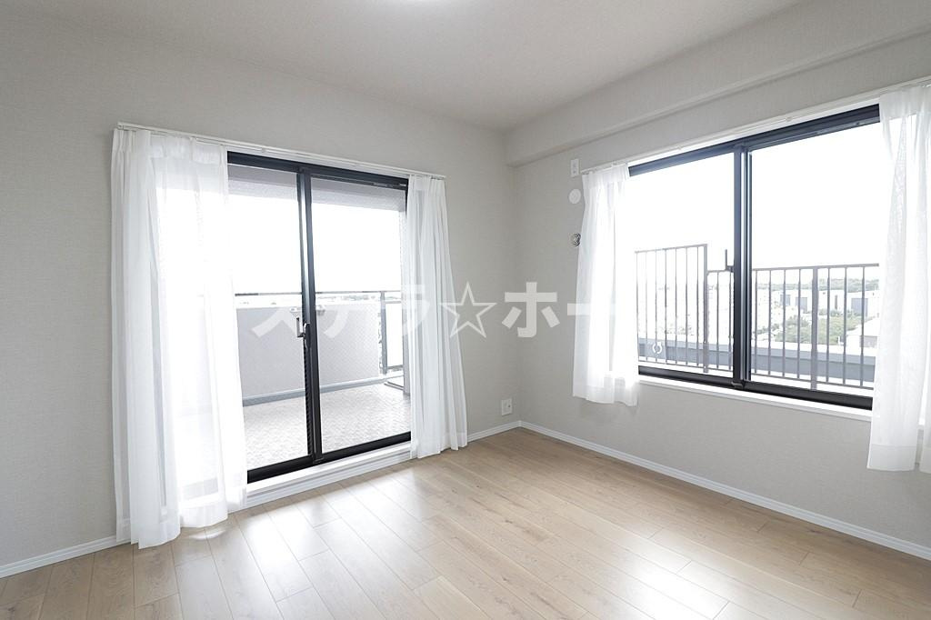 ステイツ枚方・長尾ヒルズの洋室|ゆったりした洋室です