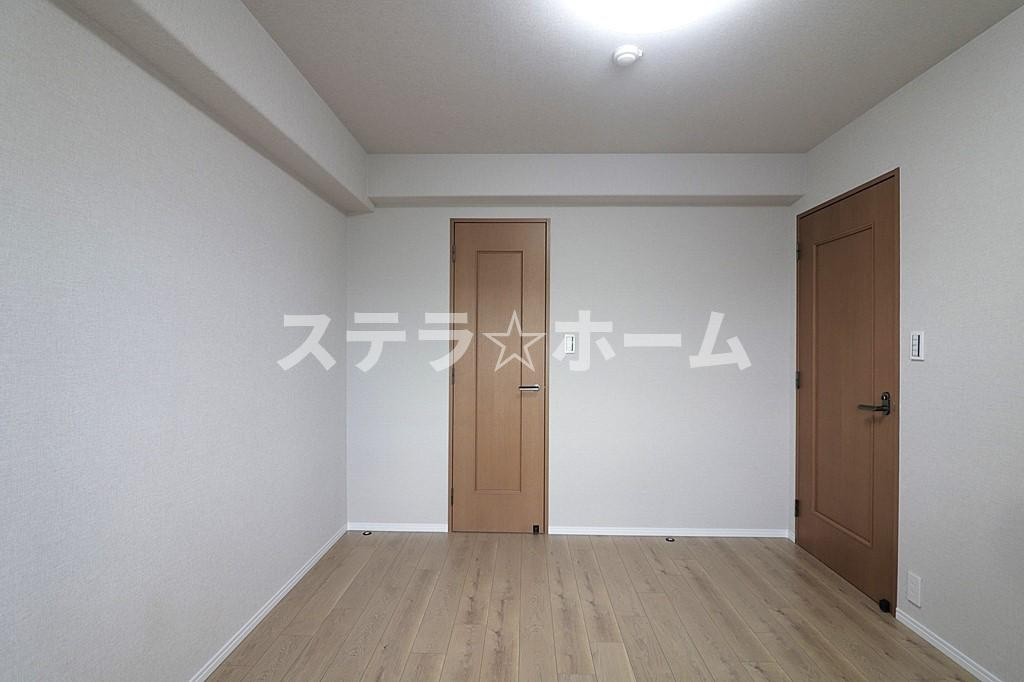 ステイツ枚方・長尾ヒルズの洋室|使い勝手のいい洋室です