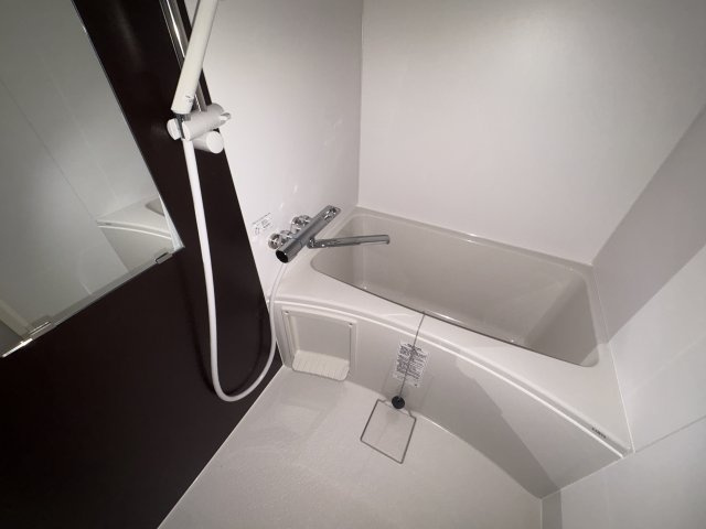 神戸市北区有野中町３丁目のアパートの浴室