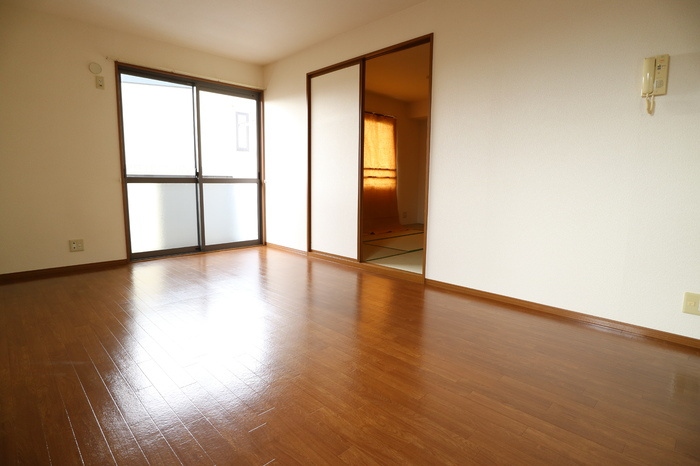 サニーヒル白水の居間・リビング