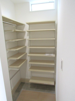 【収納】 | 【ZEH水準住宅】甲府市東光寺3丁目B棟 | シューズクローゼット