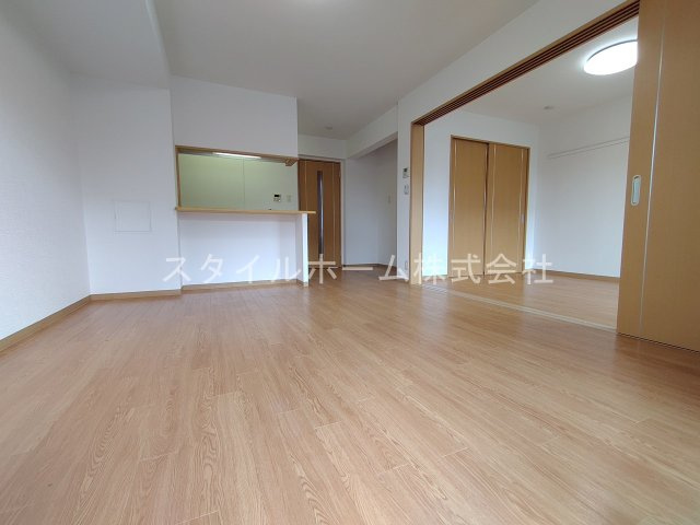 アムールの居間・リビング|イメージ写真です。