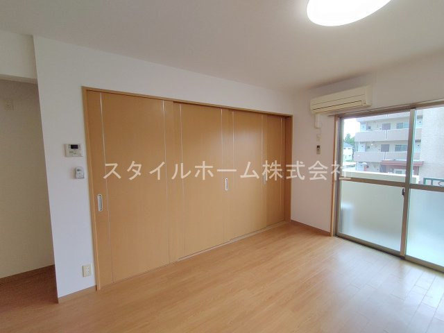 アムールの居間・リビング|イメージ写真です。
