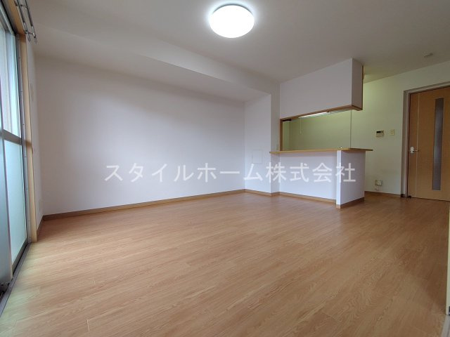 アムールの居間・リビング|イメージ写真です。