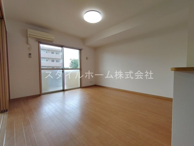 アムールの内装|イメージ写真です。