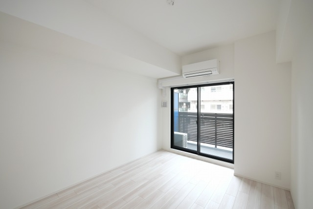 S-RESIDENCE難波大国町dominaの居間・リビング