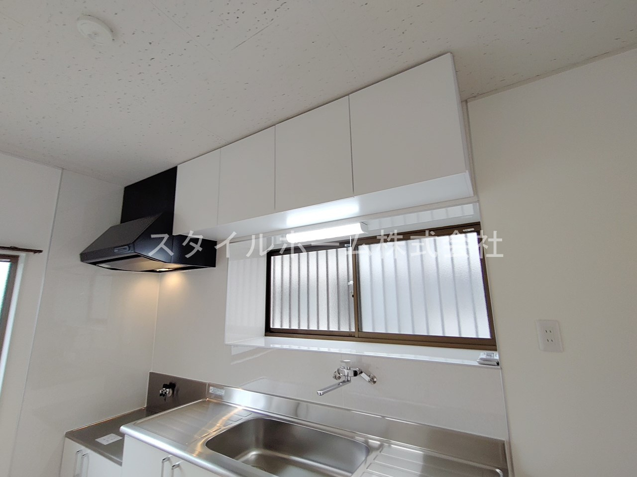 岩屋町貸家のキッチン