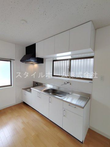 岩屋町貸家のキッチン