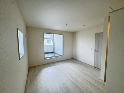 【洋室】 | 緑が丘町一戸建て