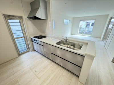 【キッチン】 | 緑が丘町一戸建て