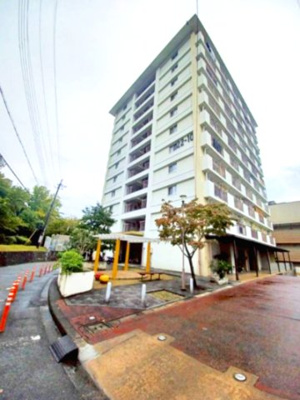 【エントランス】 | 泉北茶山台三丁22-10号棟