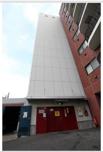 【駐車場】 | マーヴェラスガーデンコート | 機械式駐車場