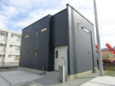 【外観】 | 【ZEH水準住宅】甲府市富士見1丁目A棟 | おしゃれな外観です