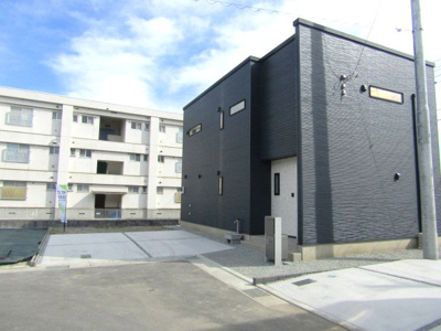 【駐車場】 | 【ZEH水準住宅】甲府市富士見1丁目A棟 | 駐車場の用意があります