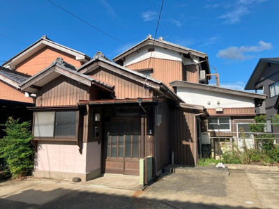 【外観】 | 敦賀市岡山町中古物件