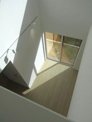 【内装】 | 【ZEH水準住宅】甲府市富士見1丁目B棟 | 吹き抜け