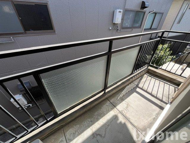 ヴィラ真砂のバルコニー|広々としたバルコニーです