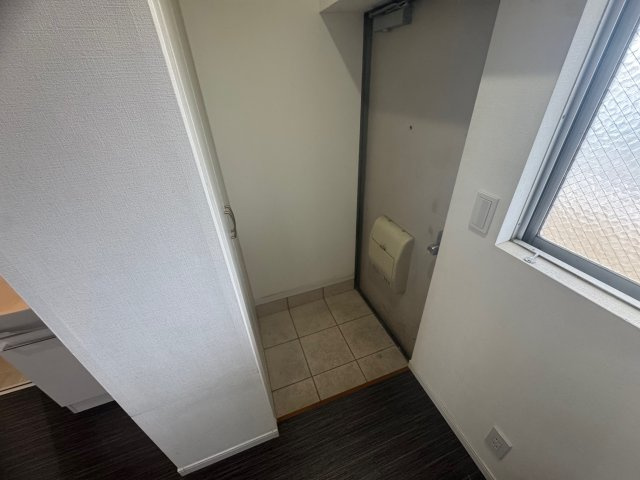 三和第5マンションの玄関