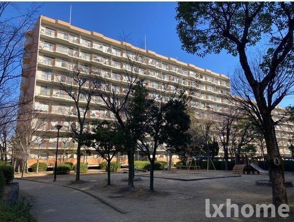白川高層住宅5号棟の外観|外はこのようになっています