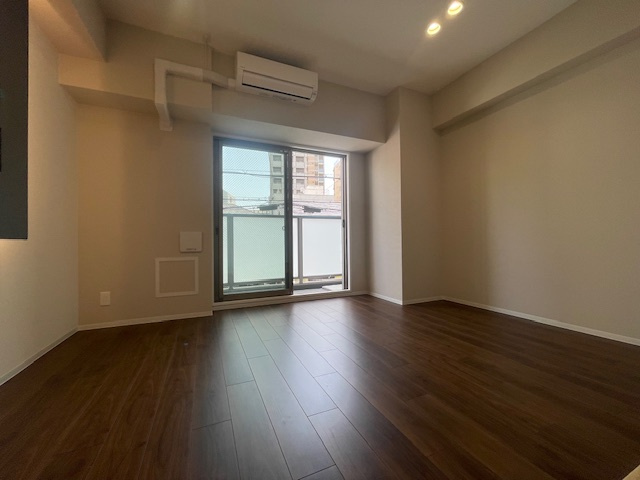 ブロード東灘深江駅前レジデンスの居間・リビング