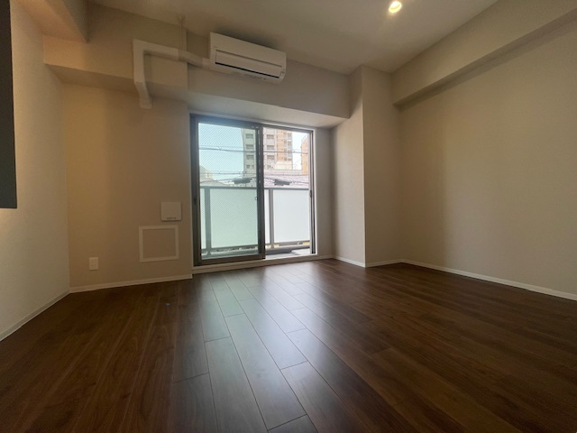 ブロード東灘深江駅前レジデンスの居間・リビング