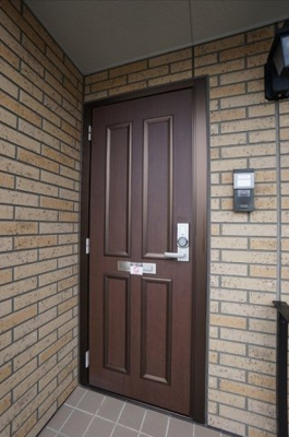 【玄関】 | ビズビー広瀬 A棟