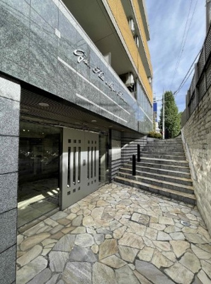 【エントランス】 | ガーラ・ヒルズ目黒東山