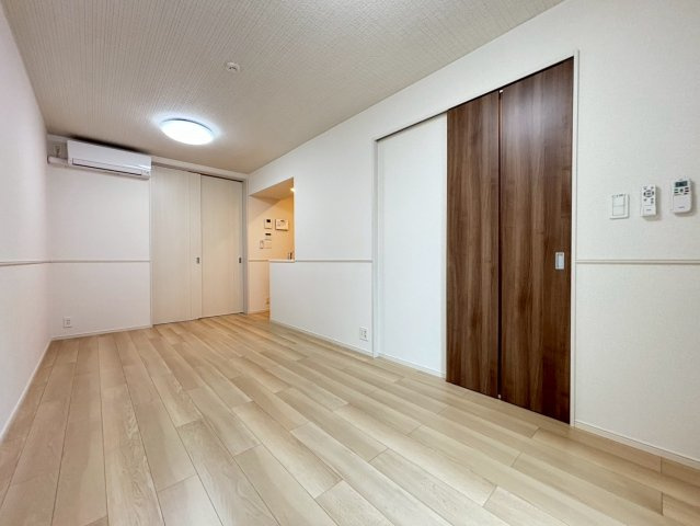 【居間・リビング】