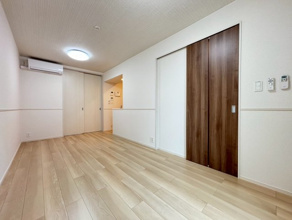 【居間・リビング】