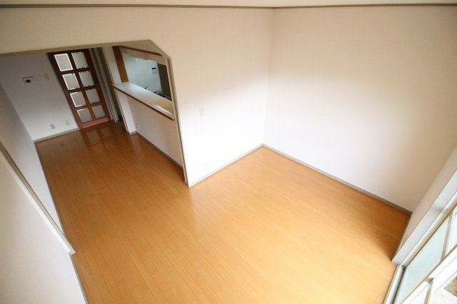 タウンハウス伊川谷の居間・リビング|※お部屋により仕様が異なる場合があります※