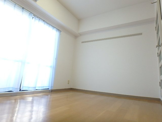 ジョイフル六甲２の居間・リビング