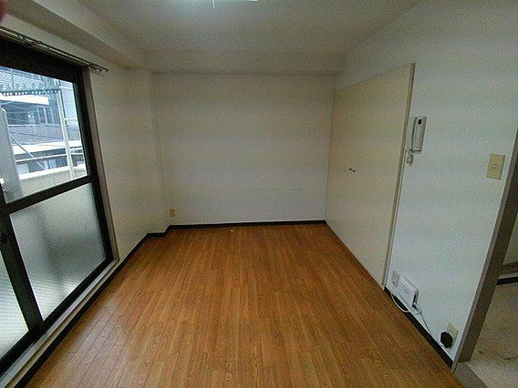 レ・ミニョンの居間・リビング