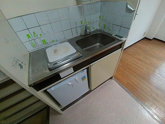 レ・ミニョンのキッチン