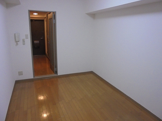 エステムコート芦屋西の洋室