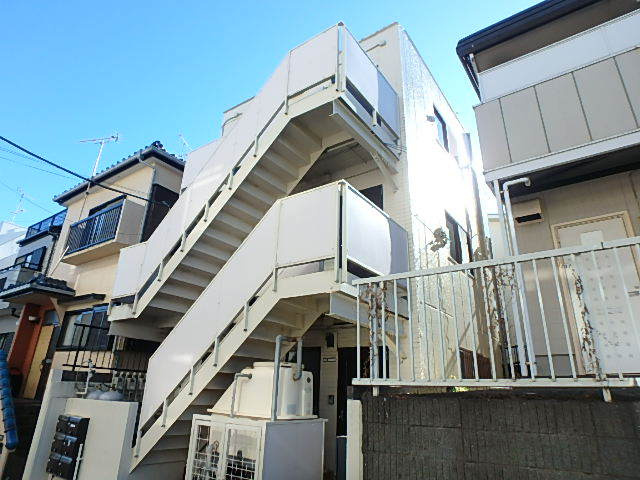 川崎市多摩区西生田４丁目のマンションの画像