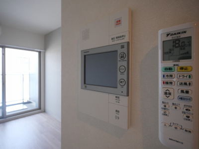 【セキュリティ】 | ファーストフィオーレ長田グランディール | モニター付きインターホンです