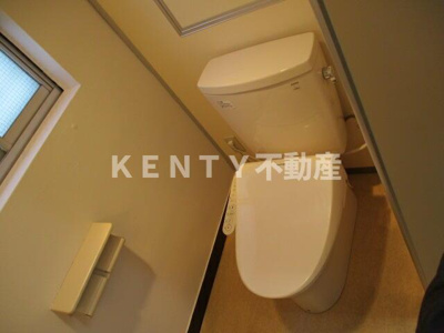 【トイレ】 | リビングライフ大崎ビル | コンパクトで使いやすいトイレです