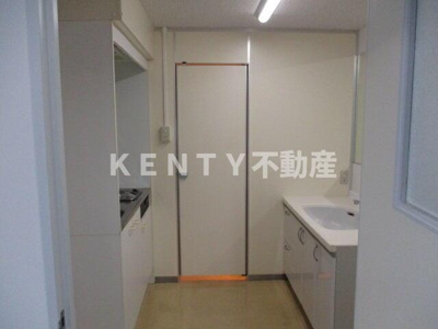 【キッチン】 | リビングライフ大崎ビル | キッチンでお料理をお楽しみください