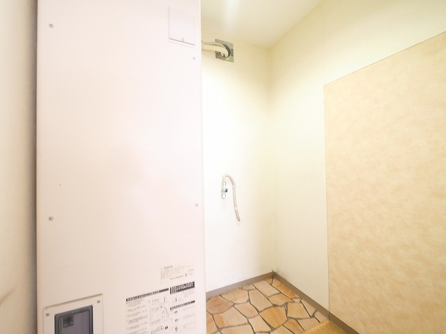 四条大路店舗の内装