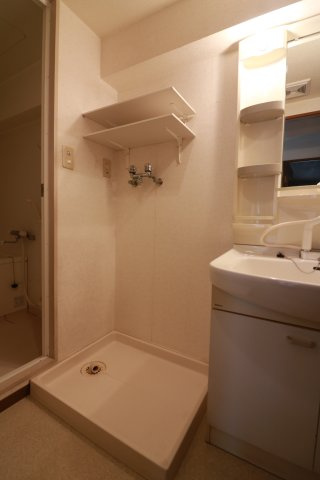 【洗面所】