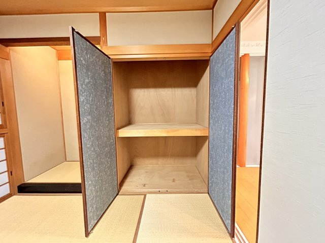 篠原本町3丁目　中古戸建の玄関